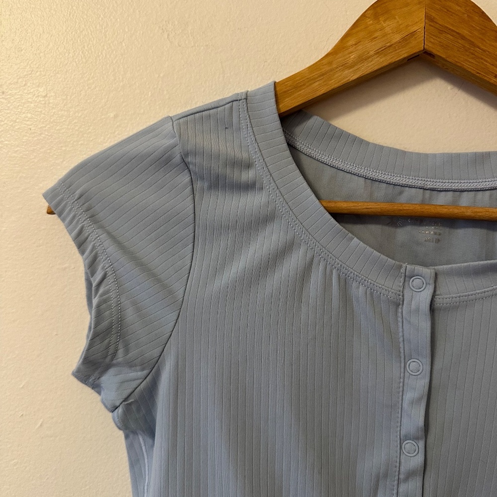OFFLINE By Aerie Real Me Henley Crop Tee in Ribbed Baby Blue | Size XS - Picture 5 of 10